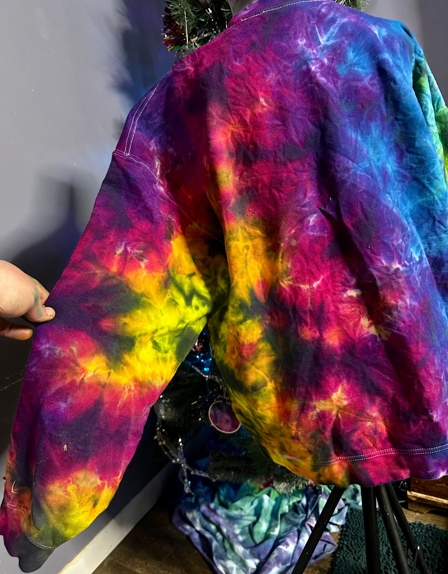 XL Prismatic Dream Crewneck Sweatshirt