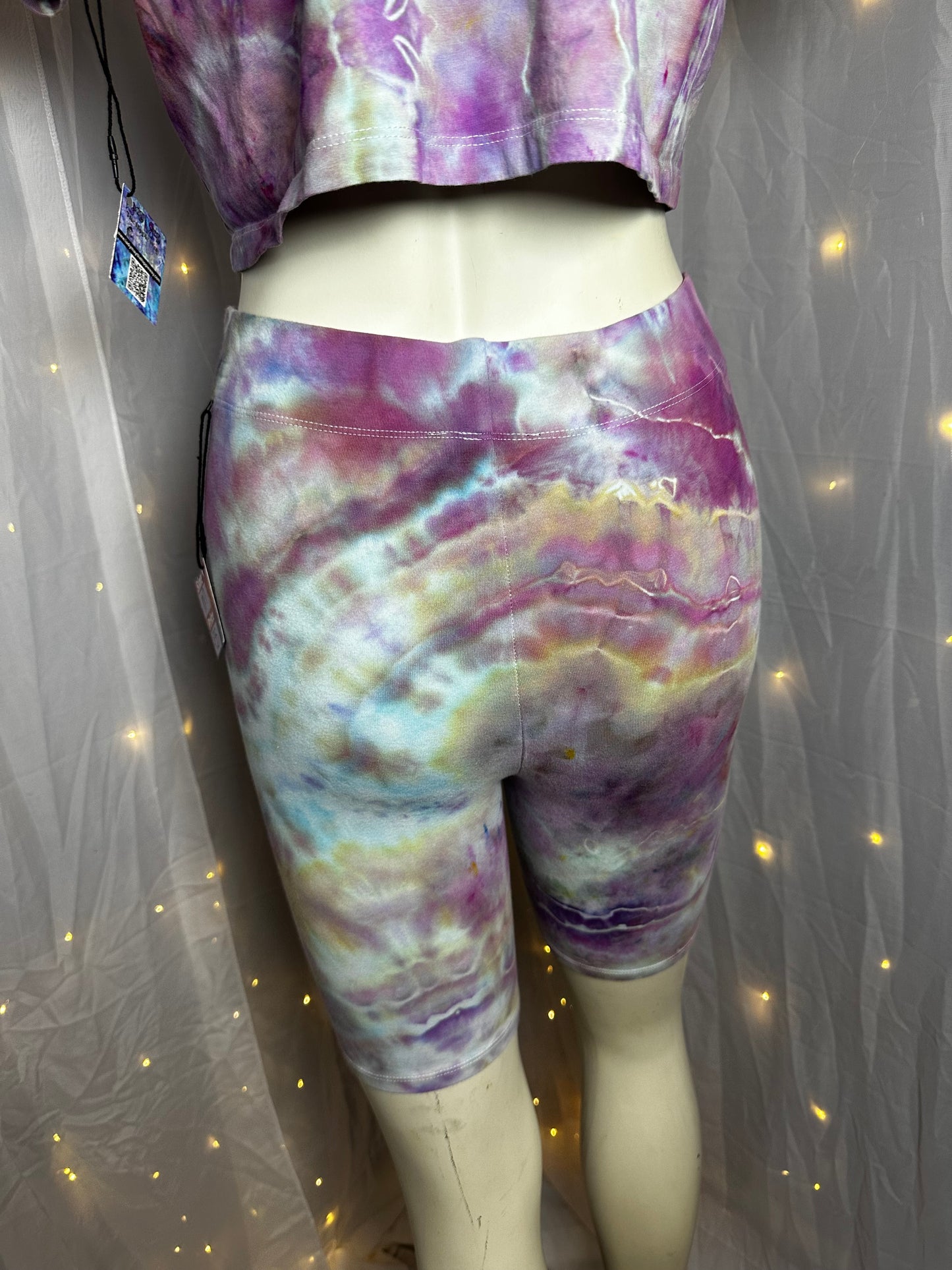 Medium Moonlit Orchid Biker Shorts