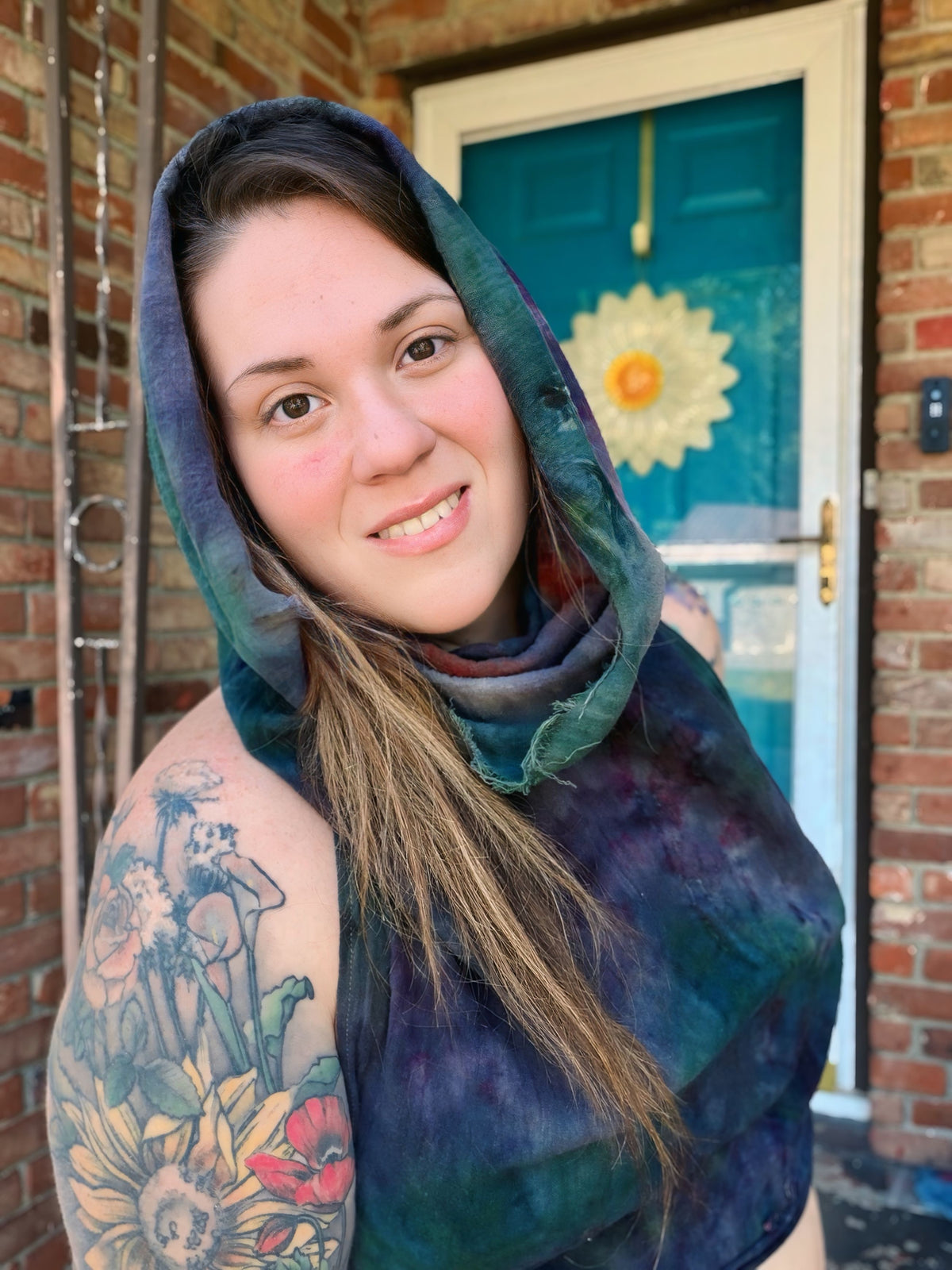 One Size Mystic Moss Hooded Crop
