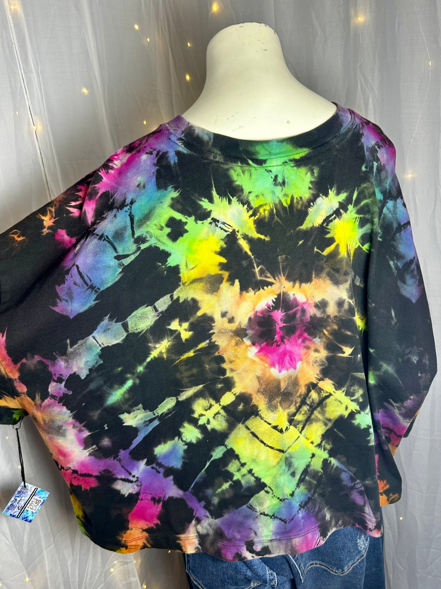 3X Neon Eclipse Bloom Crop Top
