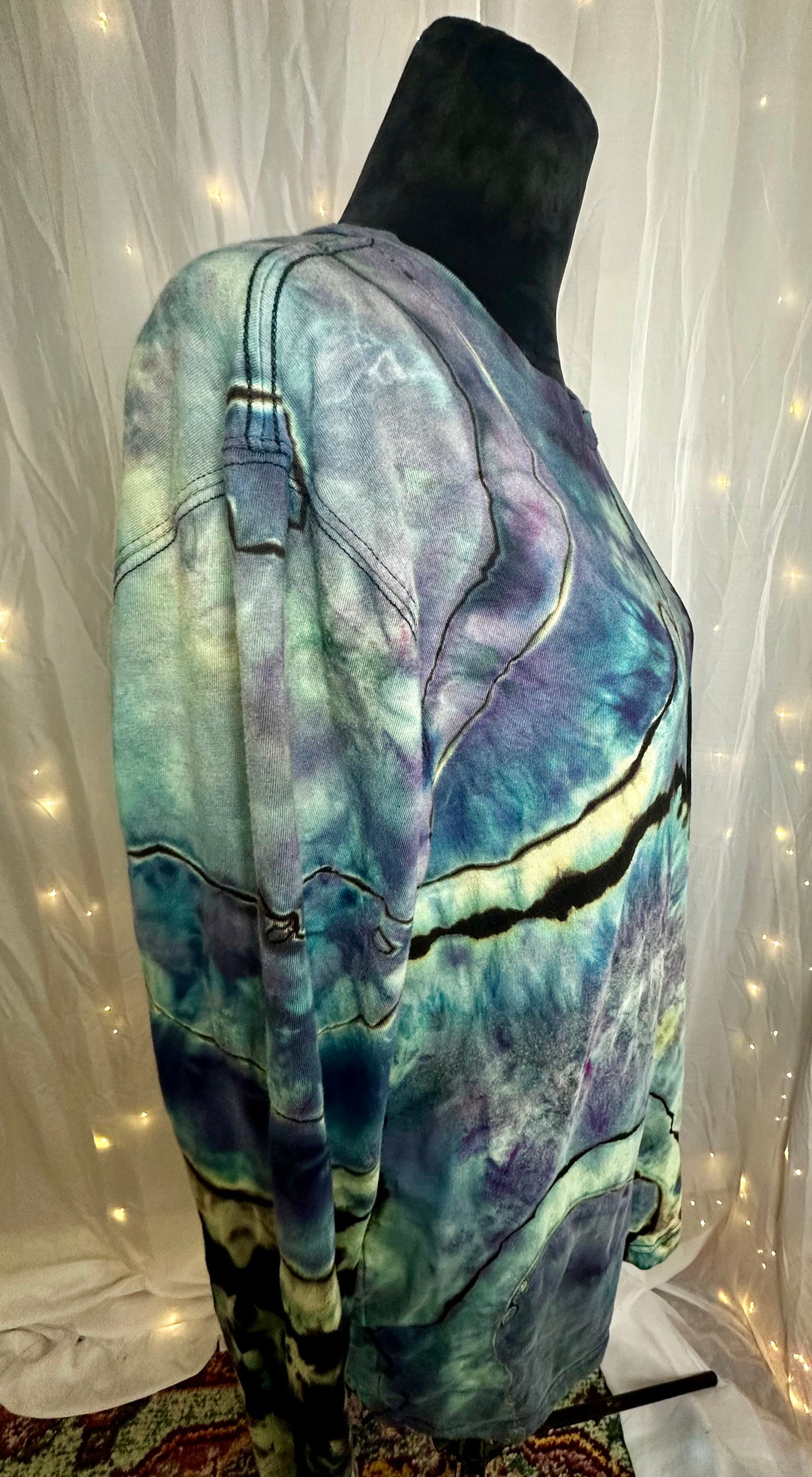 XL Neptune Nights Geode Long Sleeve Tee