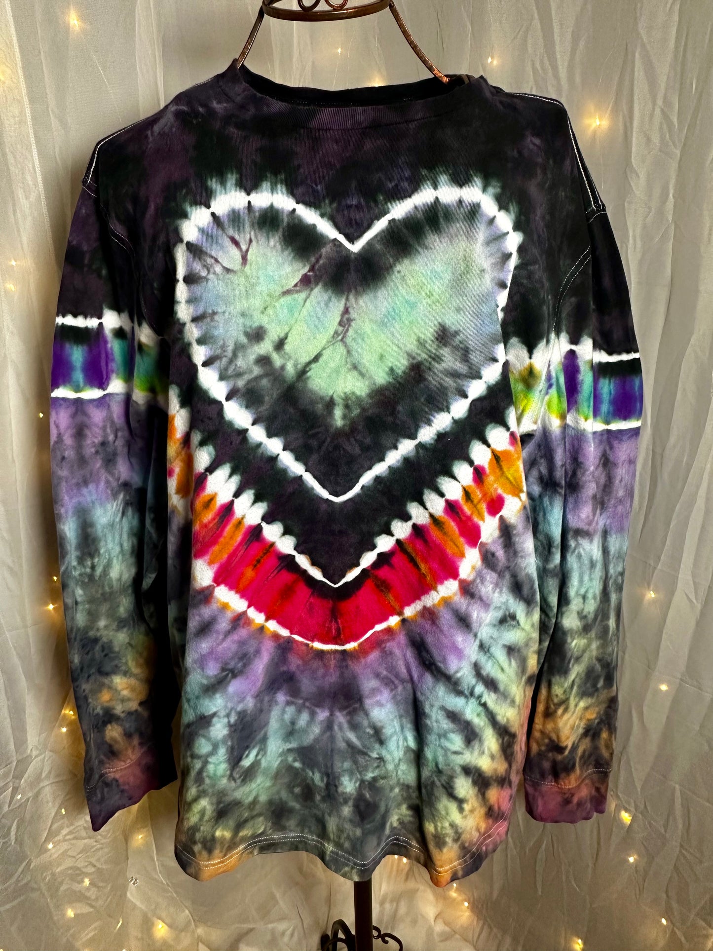 XL Midnight Mood Ring Heart Long Sleeve Tee