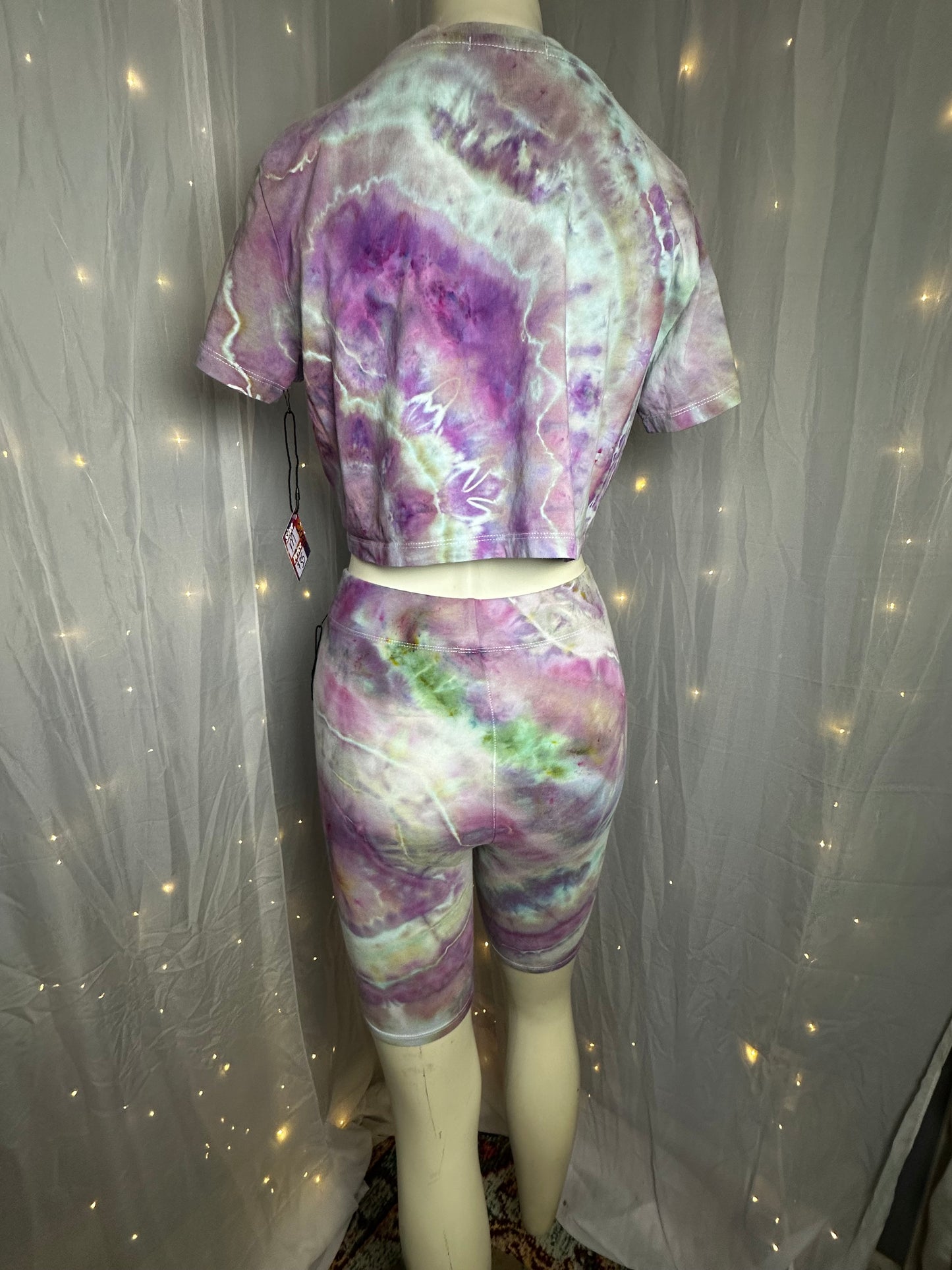 Small Moonlit Orchid Biker Shorts