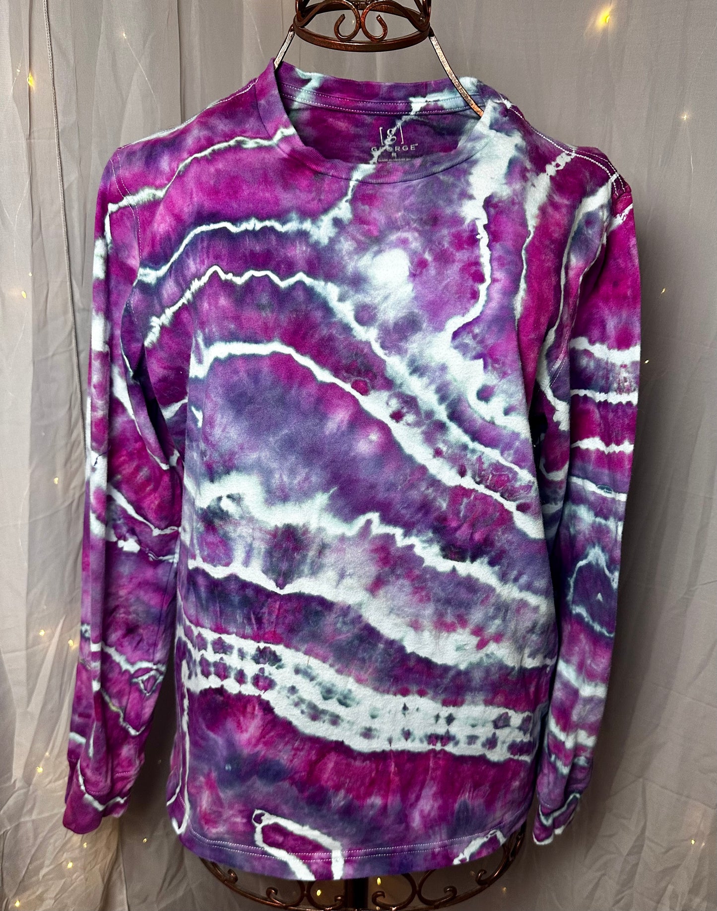 Medium Back Porch Amethyst Long Sleeve Tee