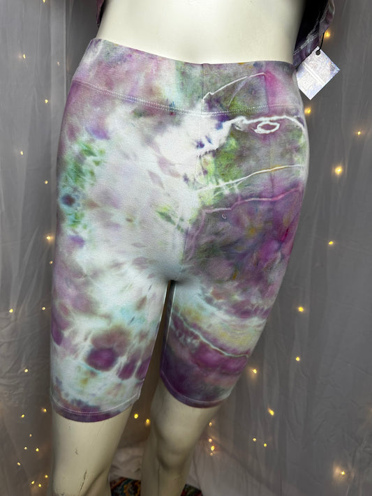 Small Moonlit Orchid Biker Shorts