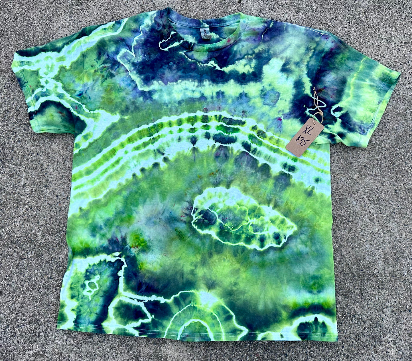 XL Electric Green Tee⚡️