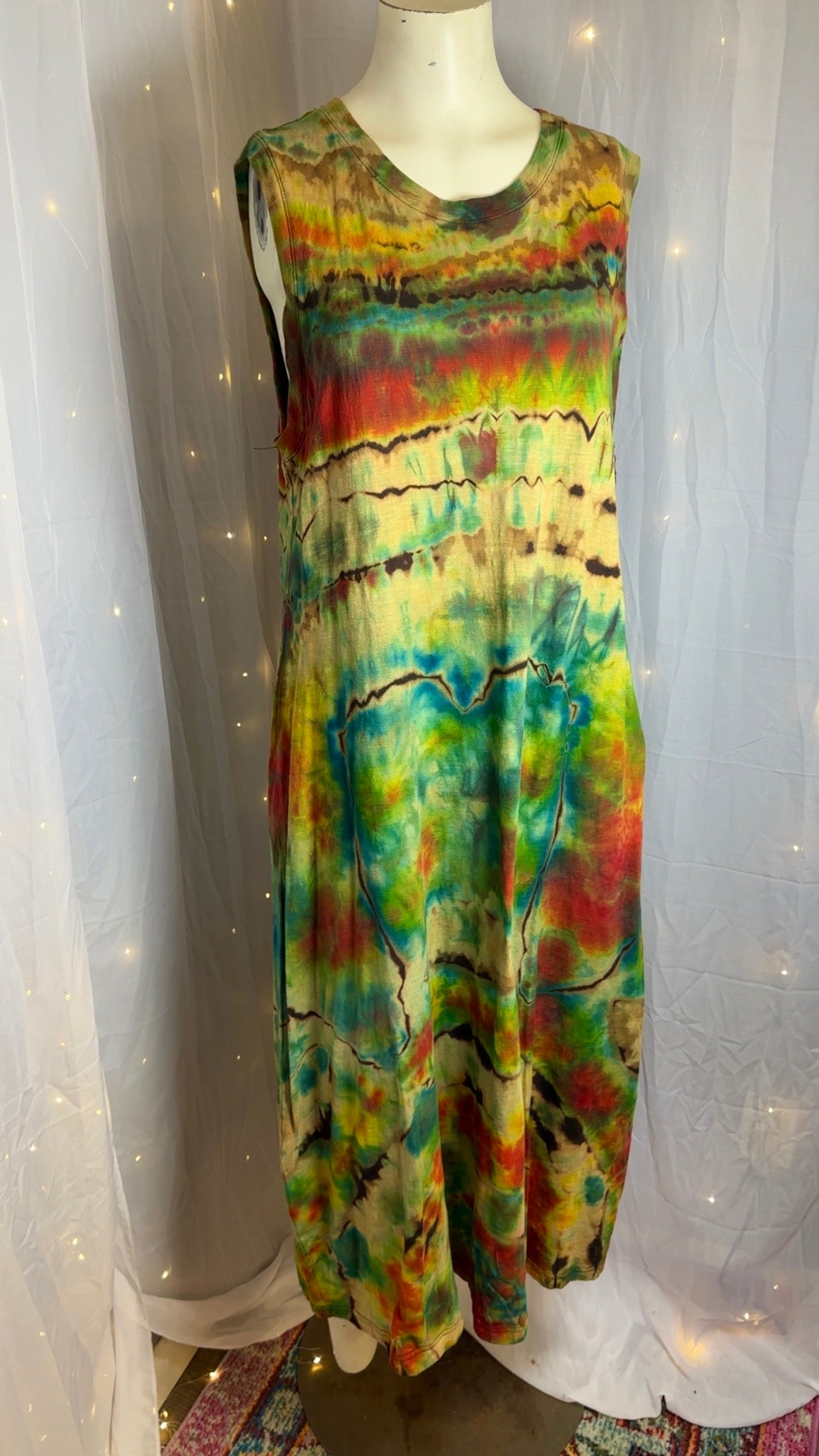 XL Painted Canyon Breeze MIDI Dress