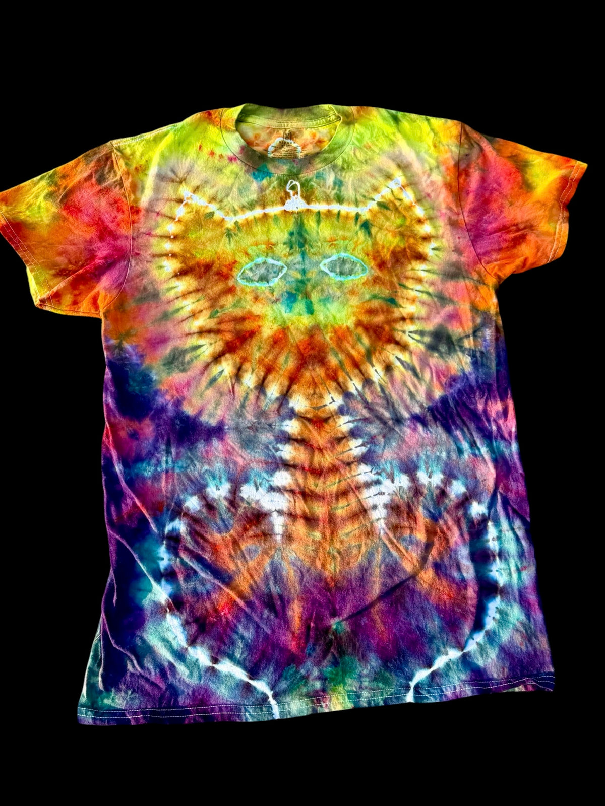 Medium “Purr-fectly Cheeky” Kitty Tee