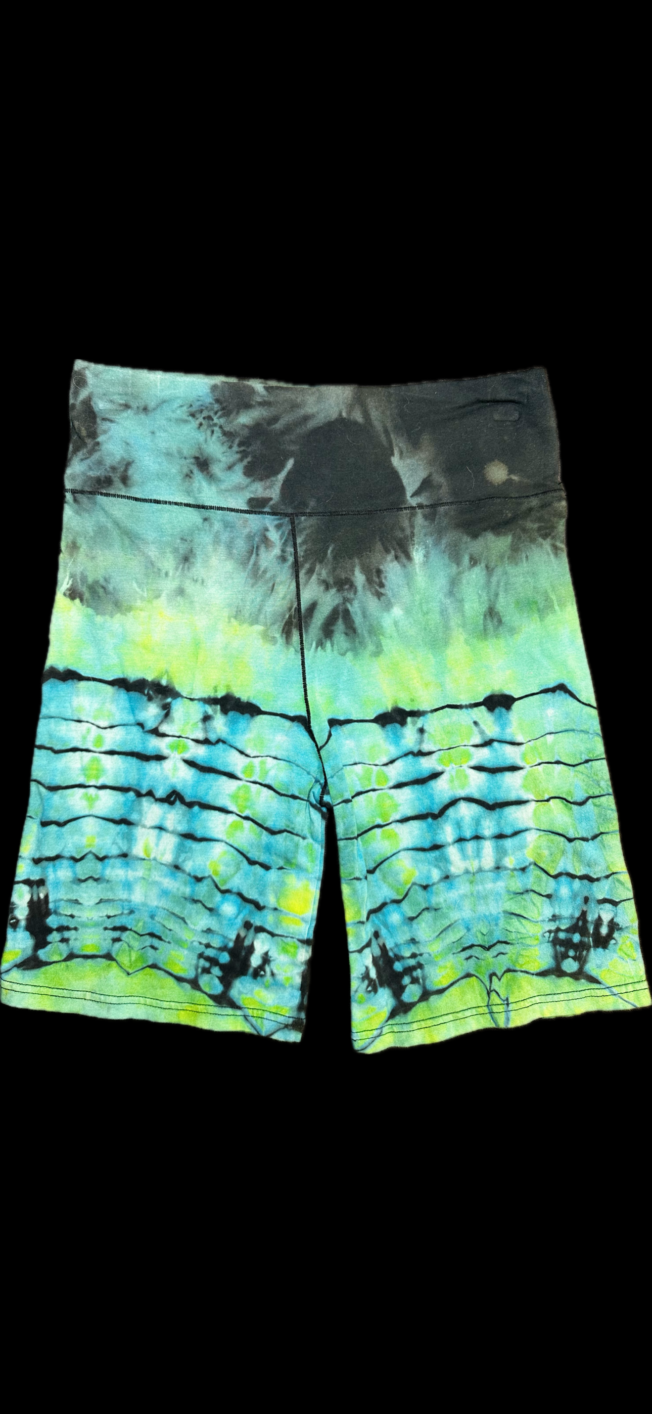 M/L Emerald Horizon biker Shorts