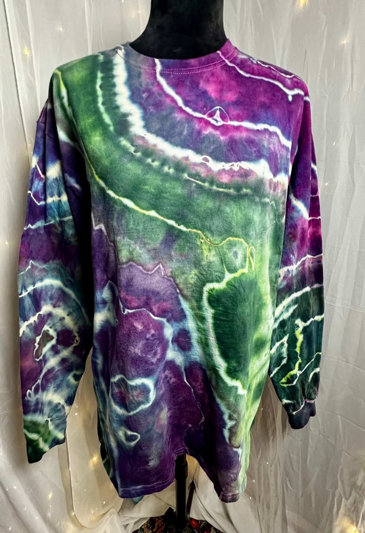 Large Forest Northern Lights Long Sleeve Tee