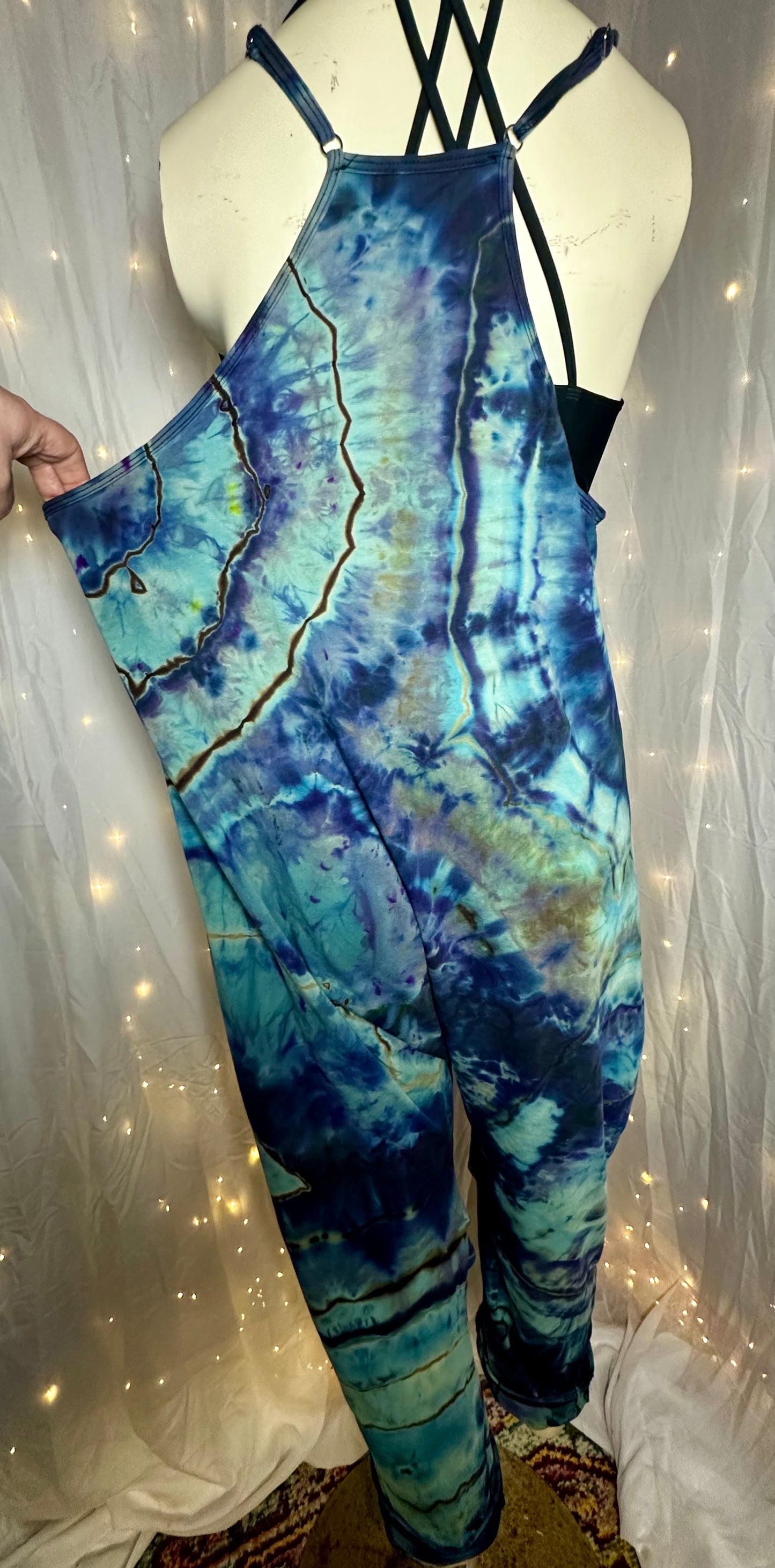 Large Dreamy Nights: Indigo Wave Wanderer Harlem Jumper