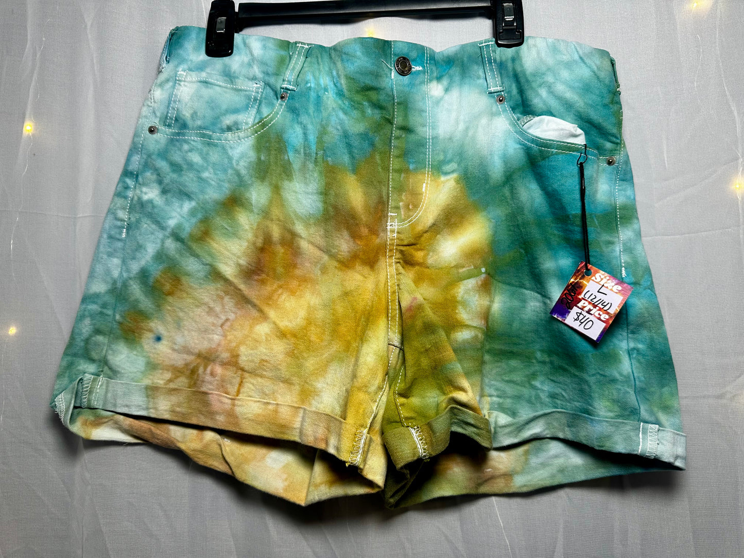 Large Willow & Honey Shorts