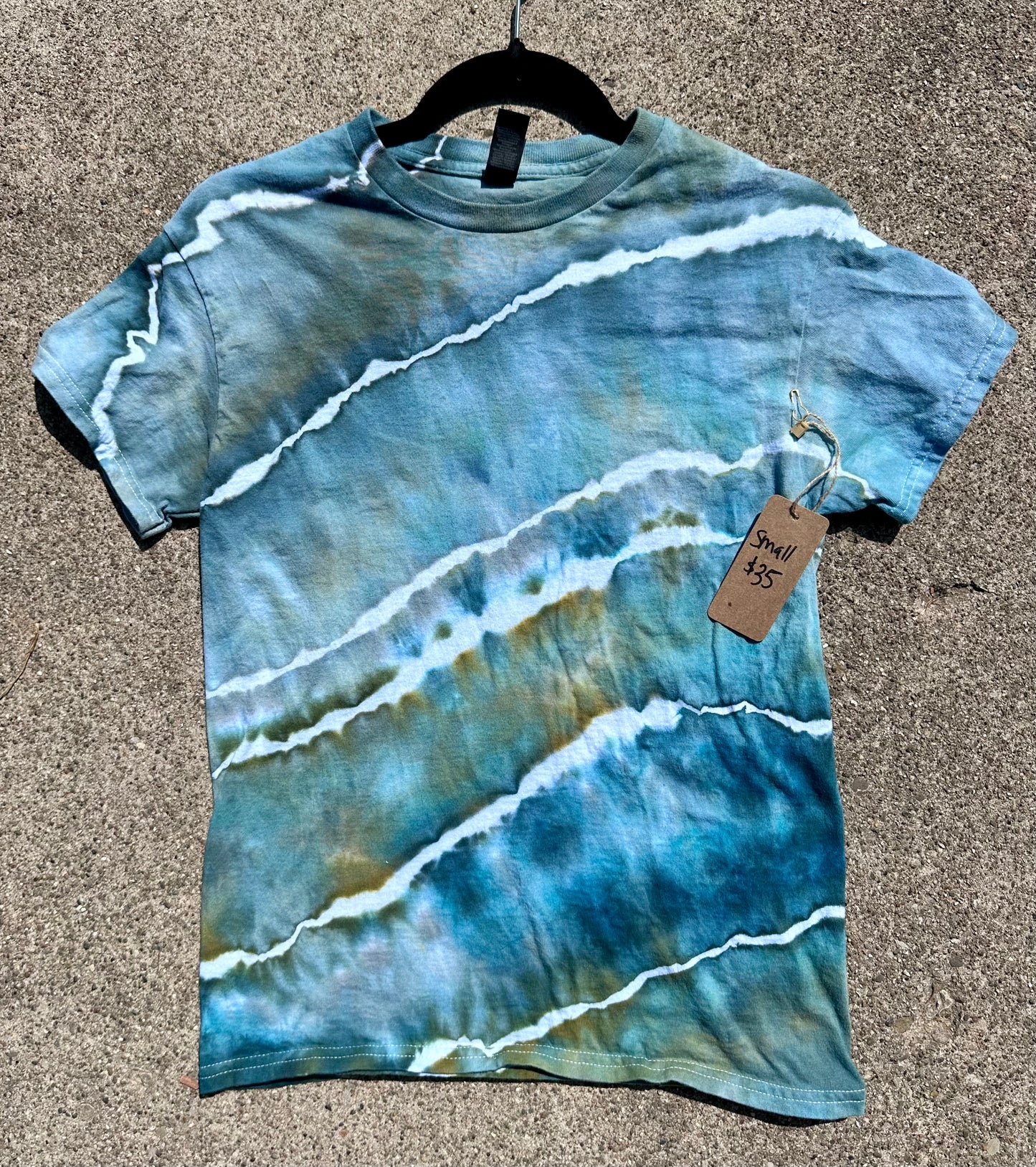 Small Teal/Green/Bronze Tee 🏝️