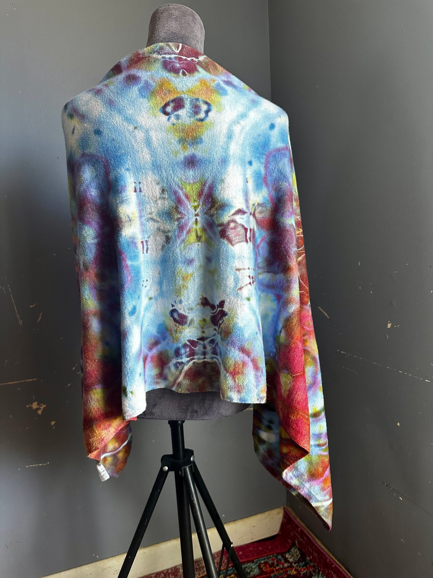 OS Warrior Princess Shaw/Poncho/Nursing cover