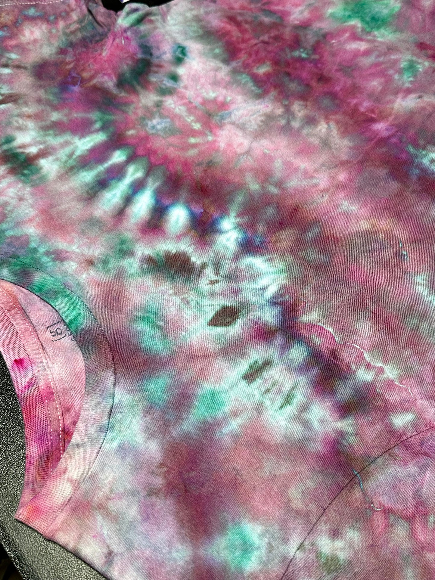 Medium Grunge Garden Wash Tee