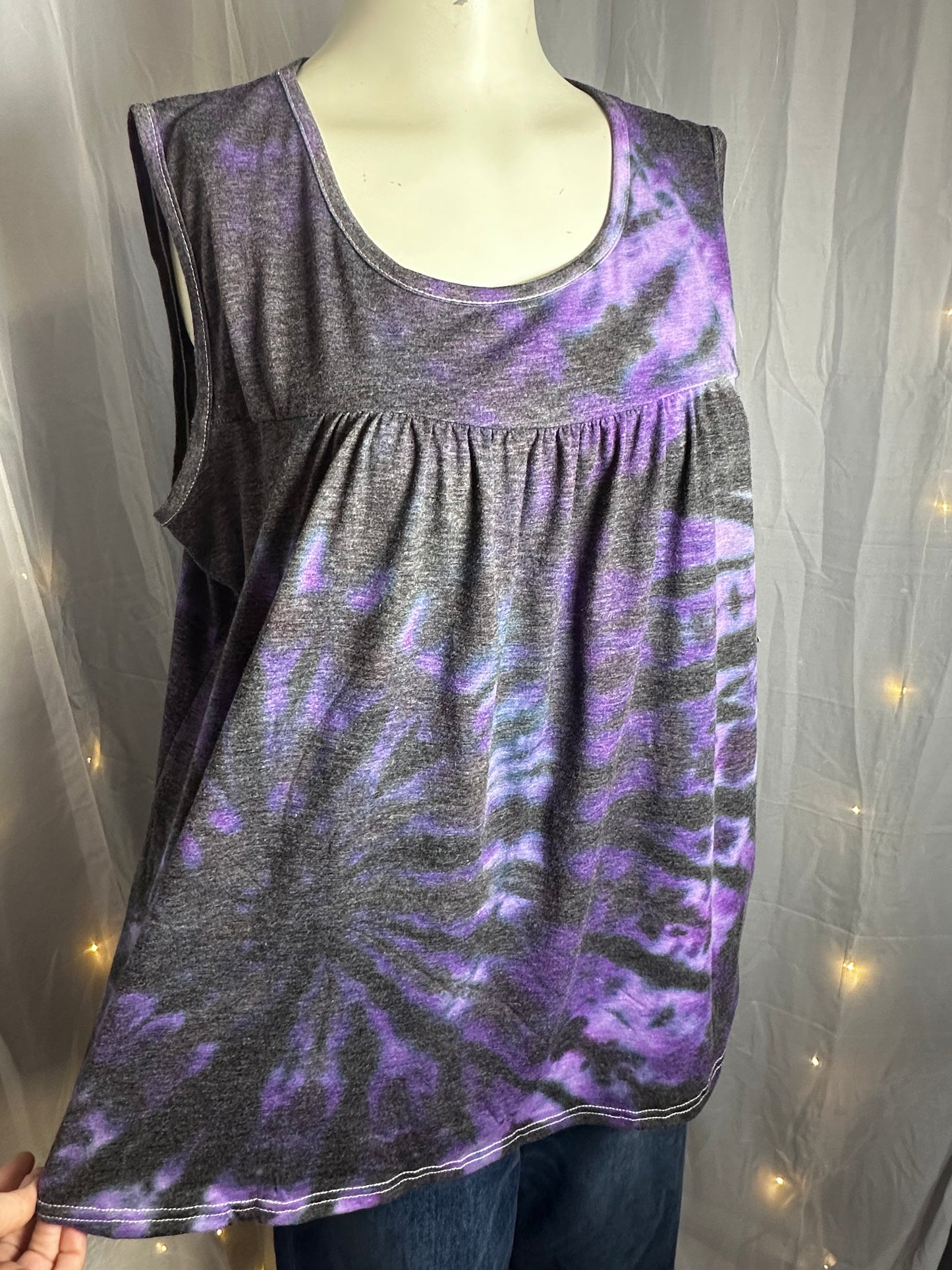 L/XL Amethyst Shadow Spiral Tank Top *upcycle*