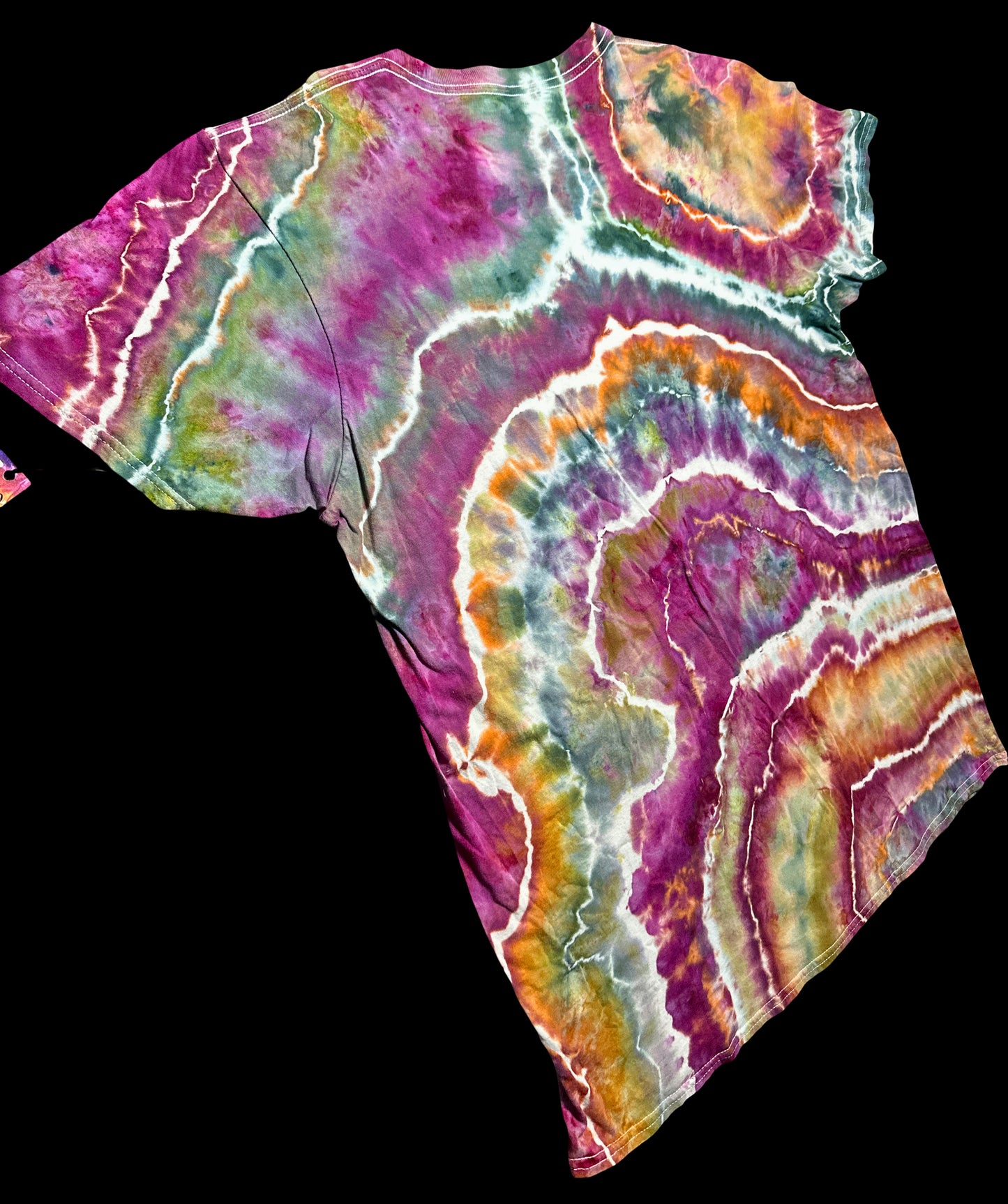 XL Desert Prism Flow Tee