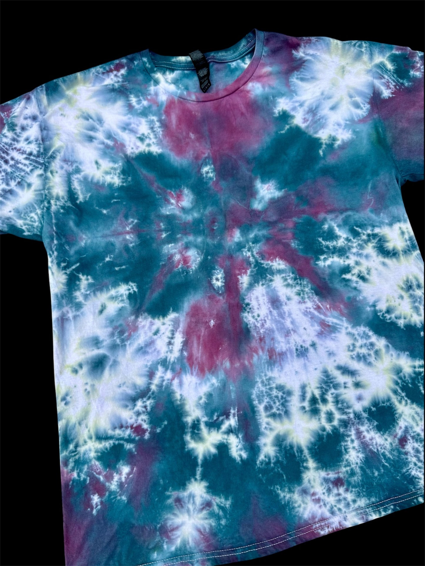 Large Phantom Embrace Tee