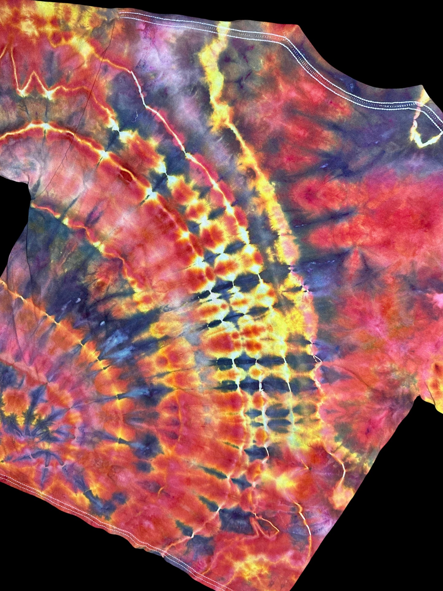 XL Lava Storm Spiral Tee