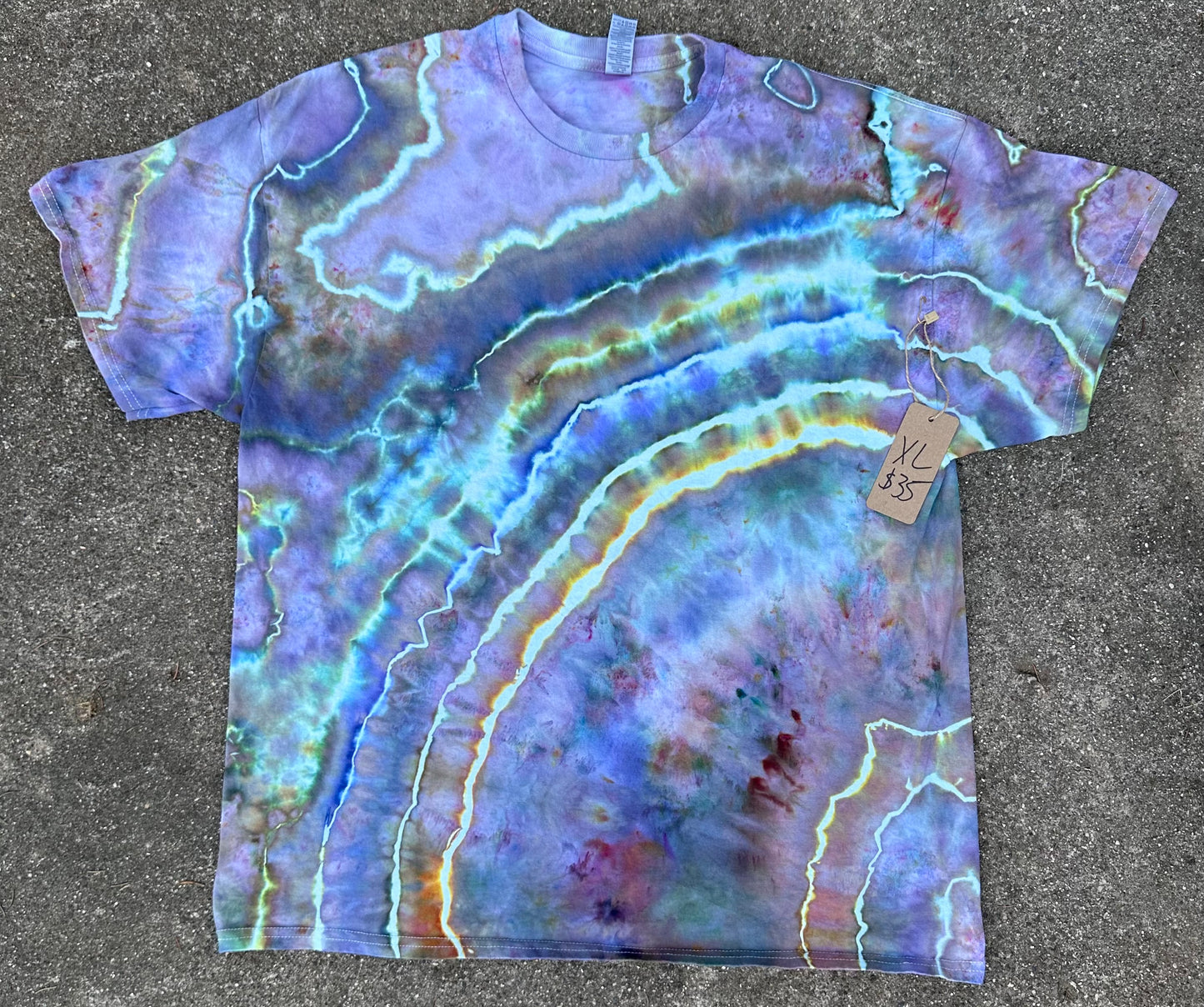 XL Abalone tee 🦪