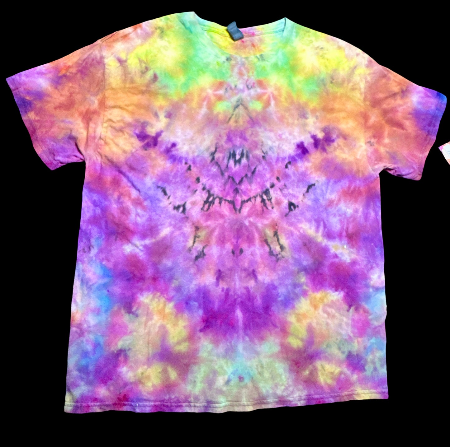 XL Kaleidoscope Phantom Tee