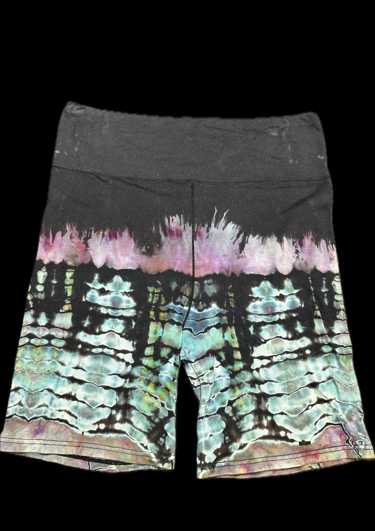 Medium/Large Sea Glass Shell Biker Shorts