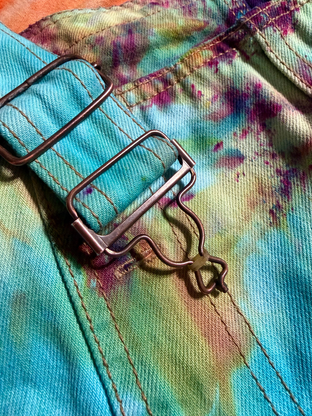 Small Groovy Grunge Overall Bibs – Hand-Dyed BDG Utility Overalls