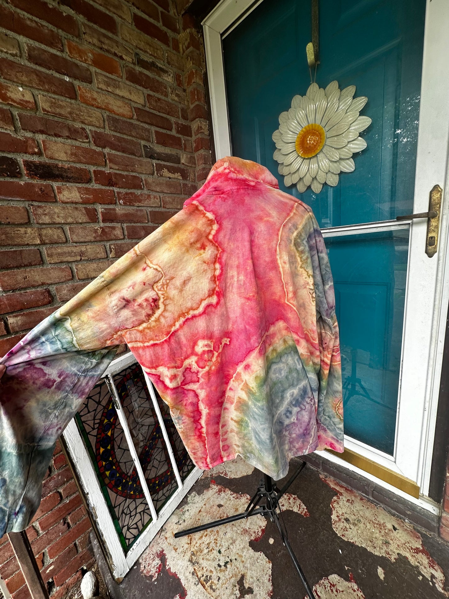 2XL Retro Rainbow Geode – Hooded Long Sleeve Tee