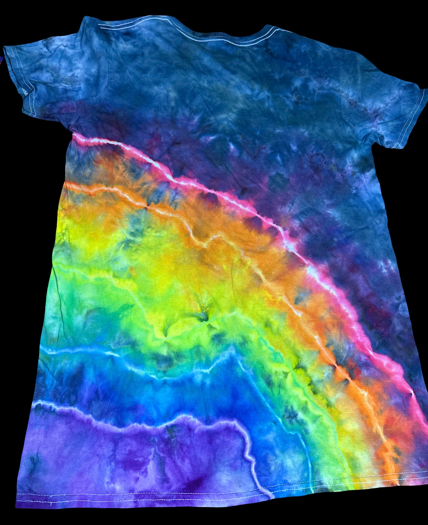 Medium Electric Rainbow Geode Tee