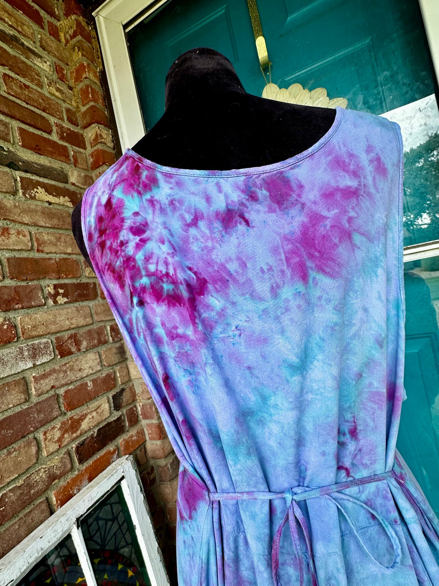 Dreamy Daze Asymmetrical Dress: Large & XL