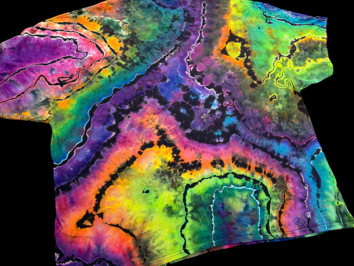 4XL Cosmic Colorquake Tee