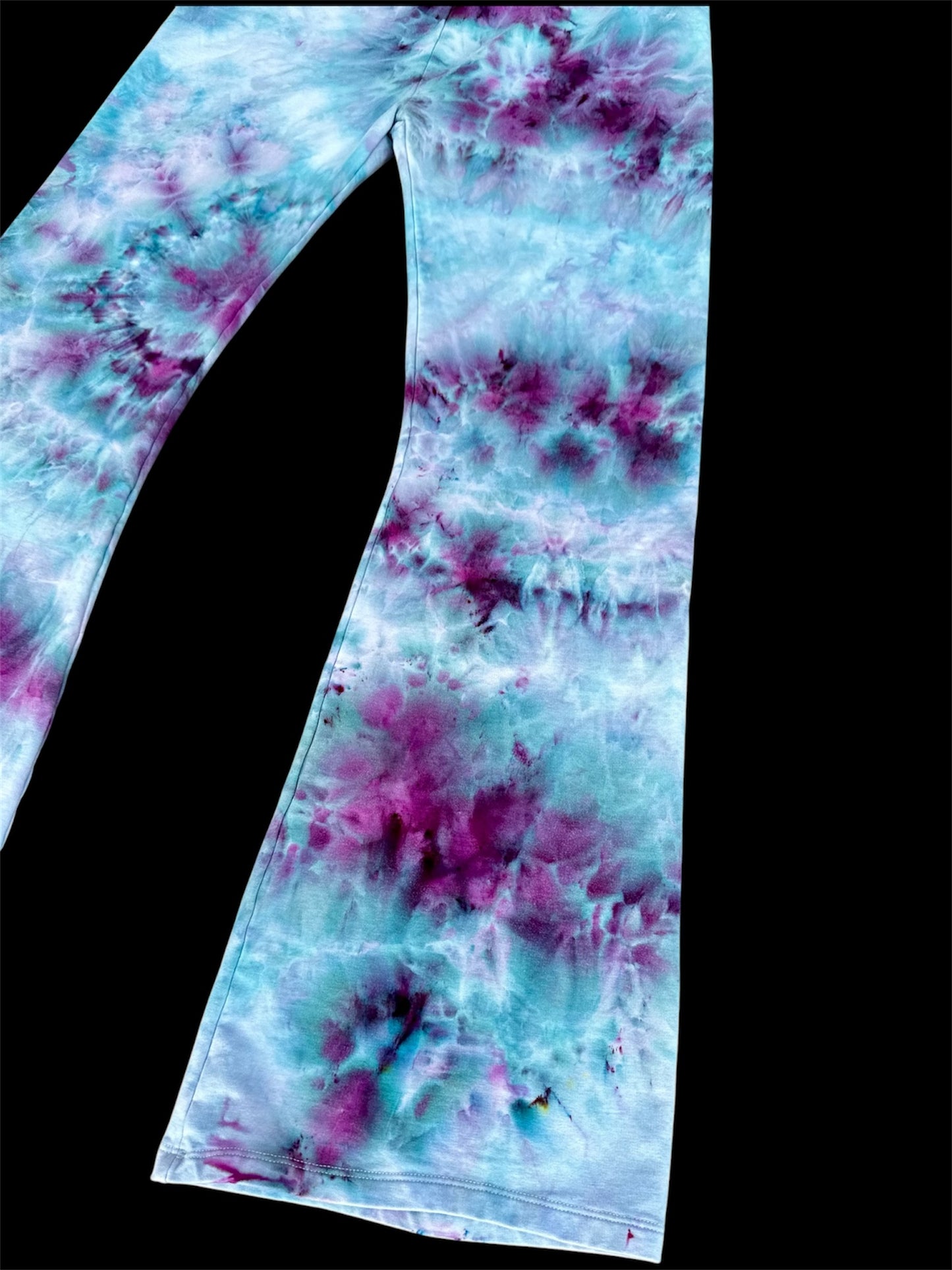 XXL Cosmic Frost Yoga Pants
