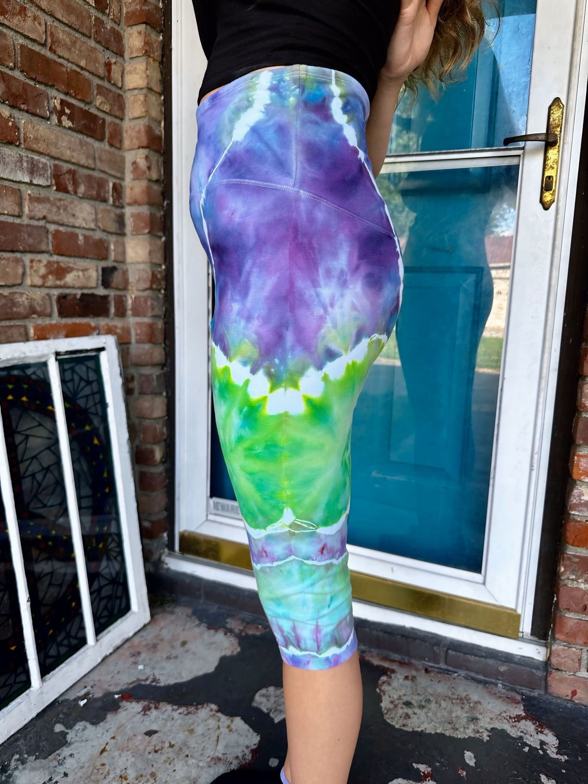 Large Enchanted Garden Yoga Capri Leggings