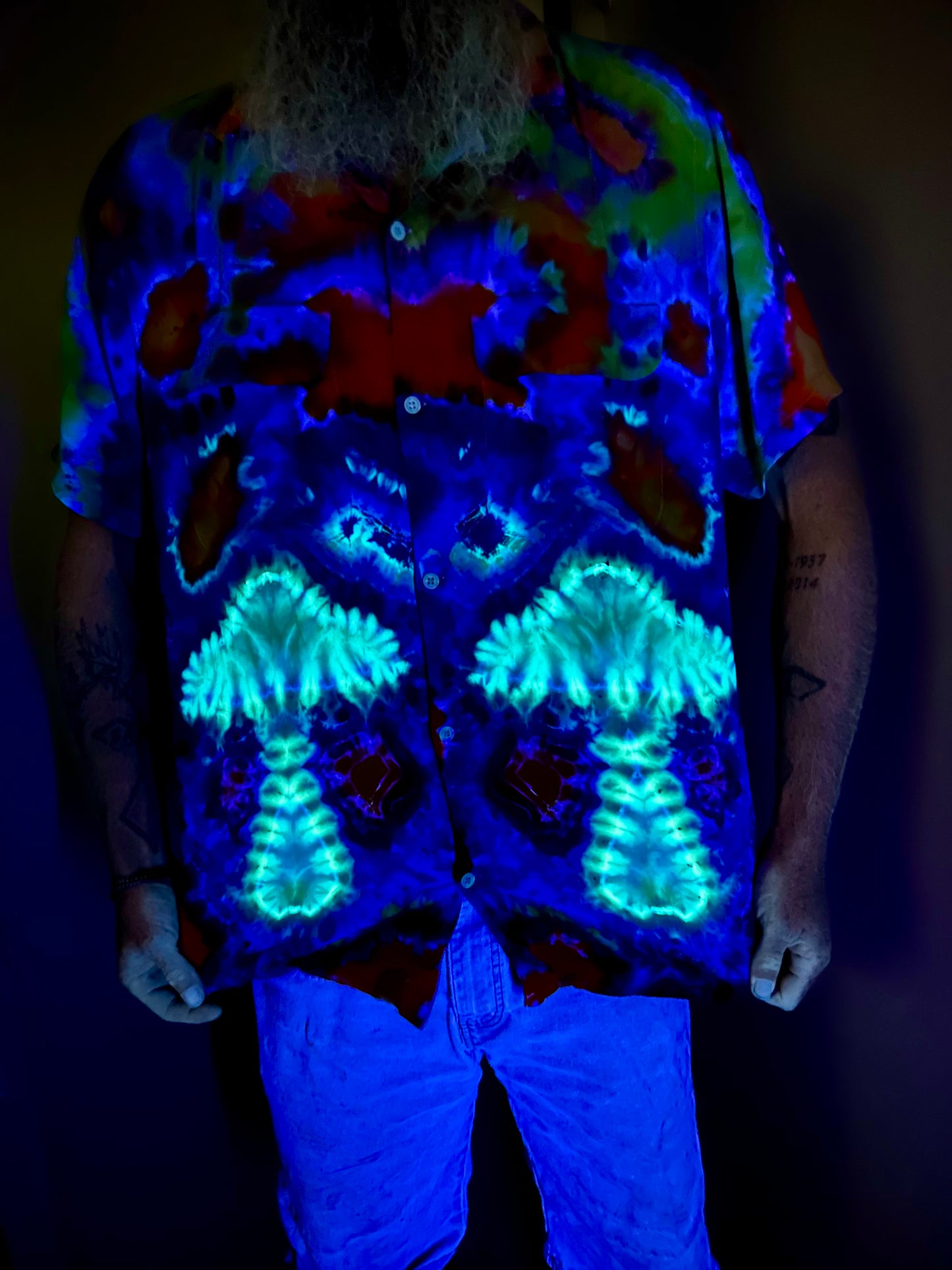 Large Tall Bioluminescent Mycelium Button-Up Shirt