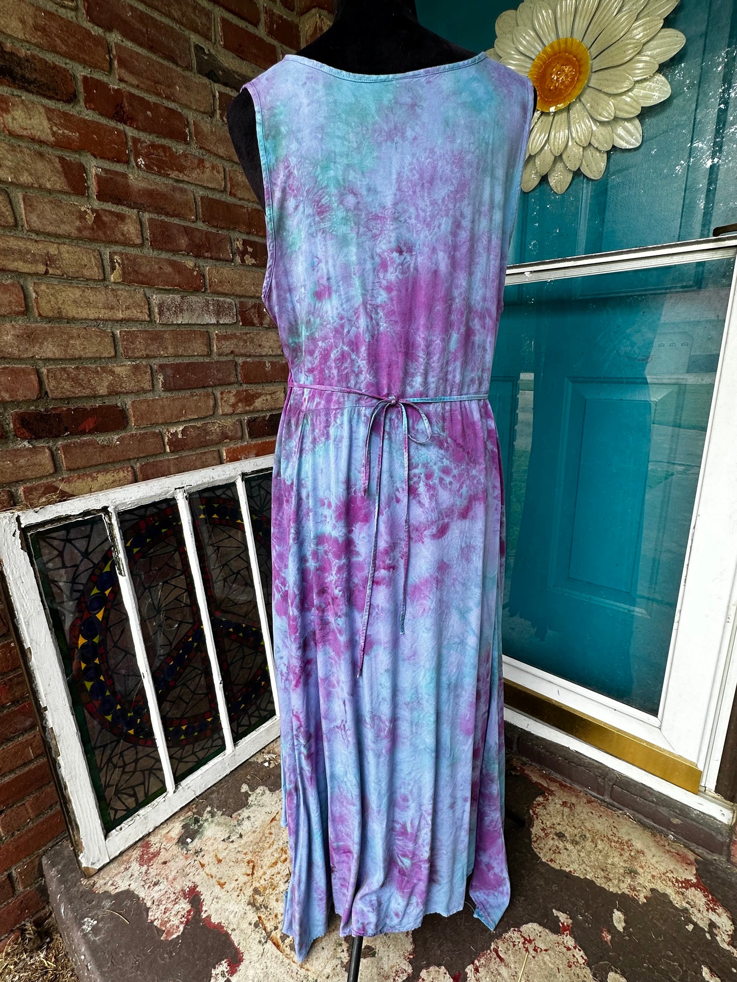Dreamy Daze Asymmetrical Dress: Large & XL