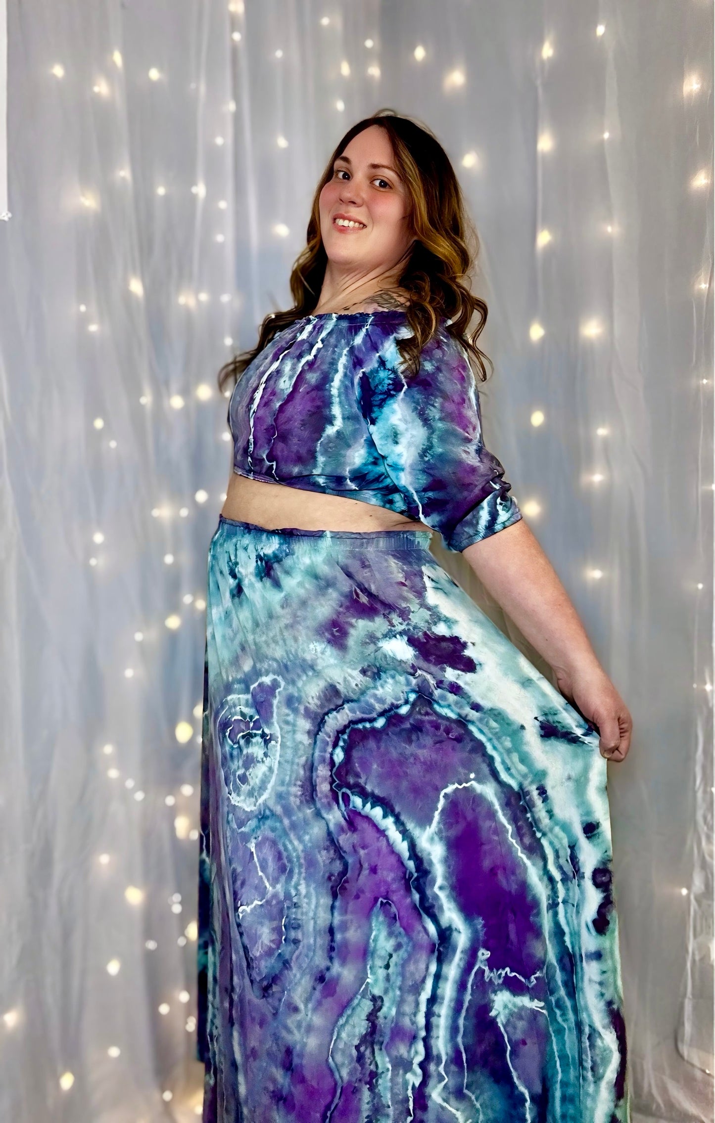 1X Dreamy Nights Geode Two piece Skirt Set