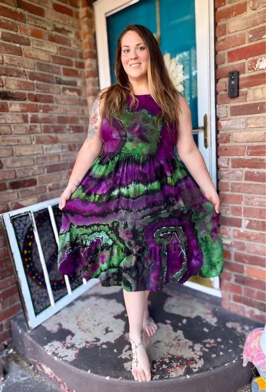 XXL Emerald Moon Spell Midi Dress