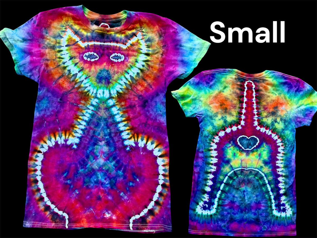 Small Cosmic Rainbow Purrfectly Cheeky Kitty Tee