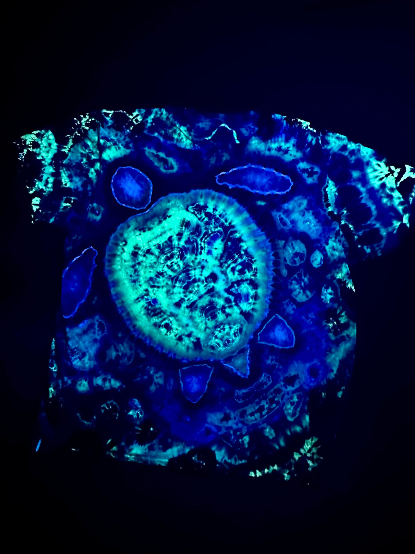 2XL Elextric Sea Turtle Tie Dye Tee *UV Reactive*