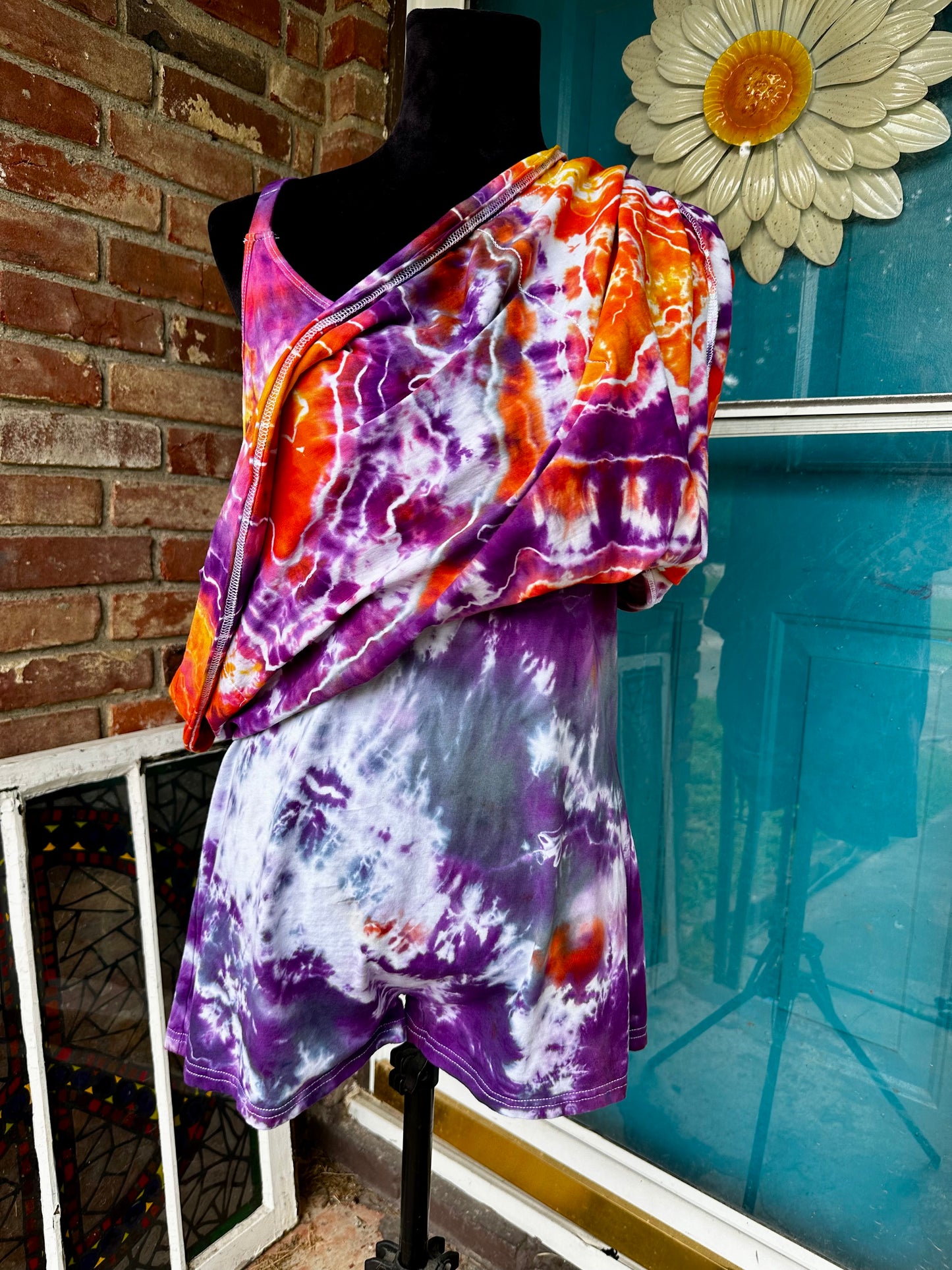 XXL Sunset Voltage Athletic Dress