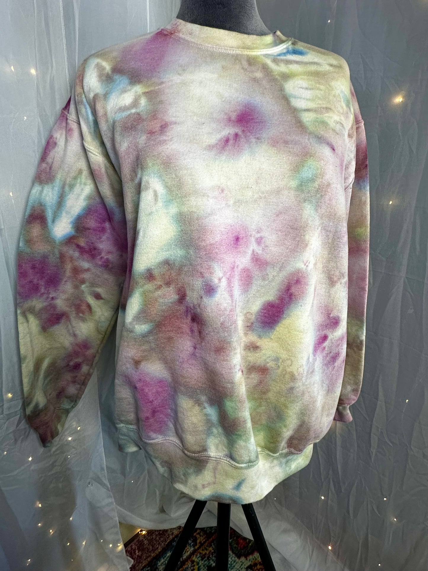 Medium Wildflower Woodland Wash Crewneck Sweatshirt