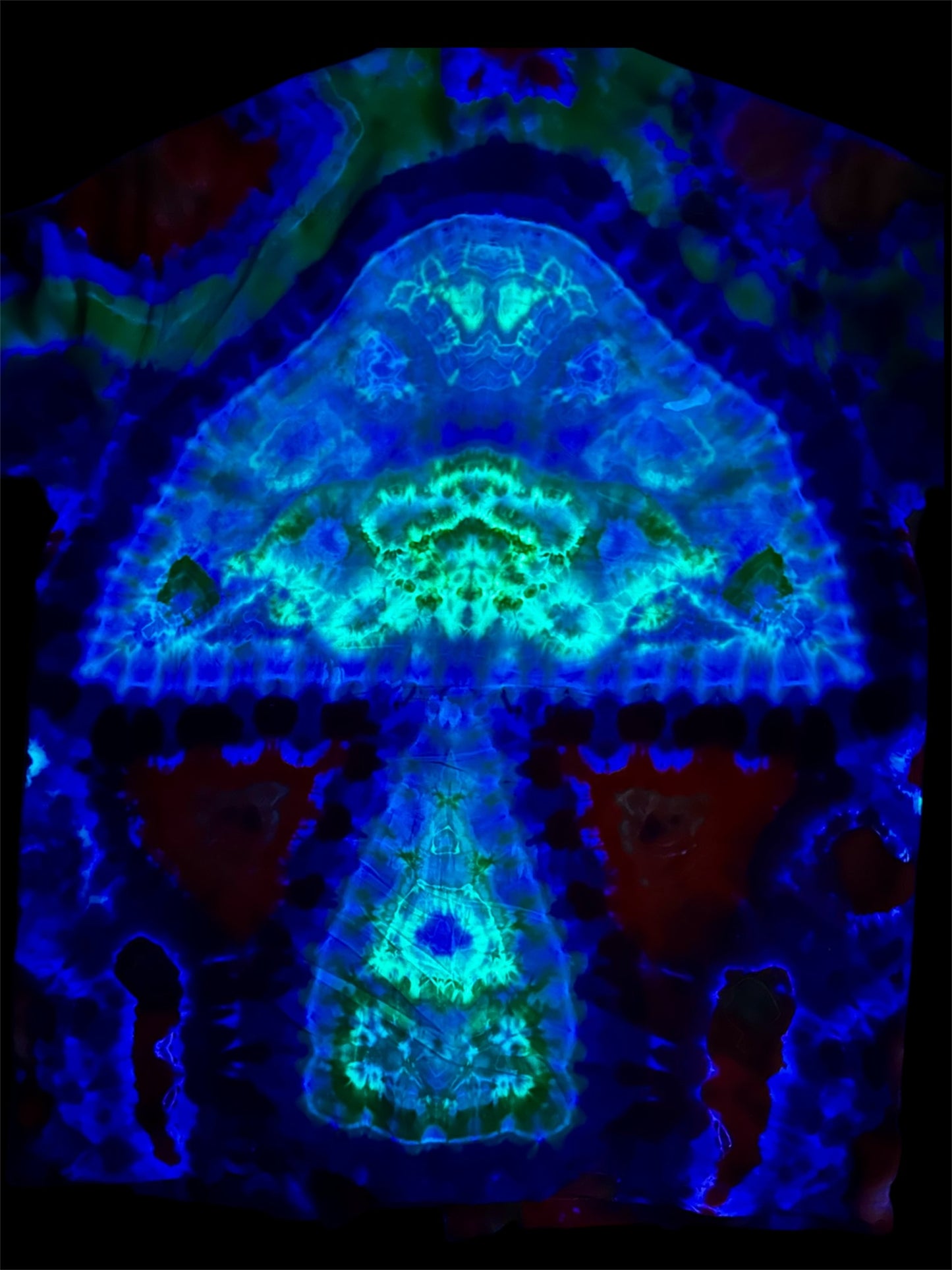 Large Tall Bioluminescent Mycelium Button-Up Shirt