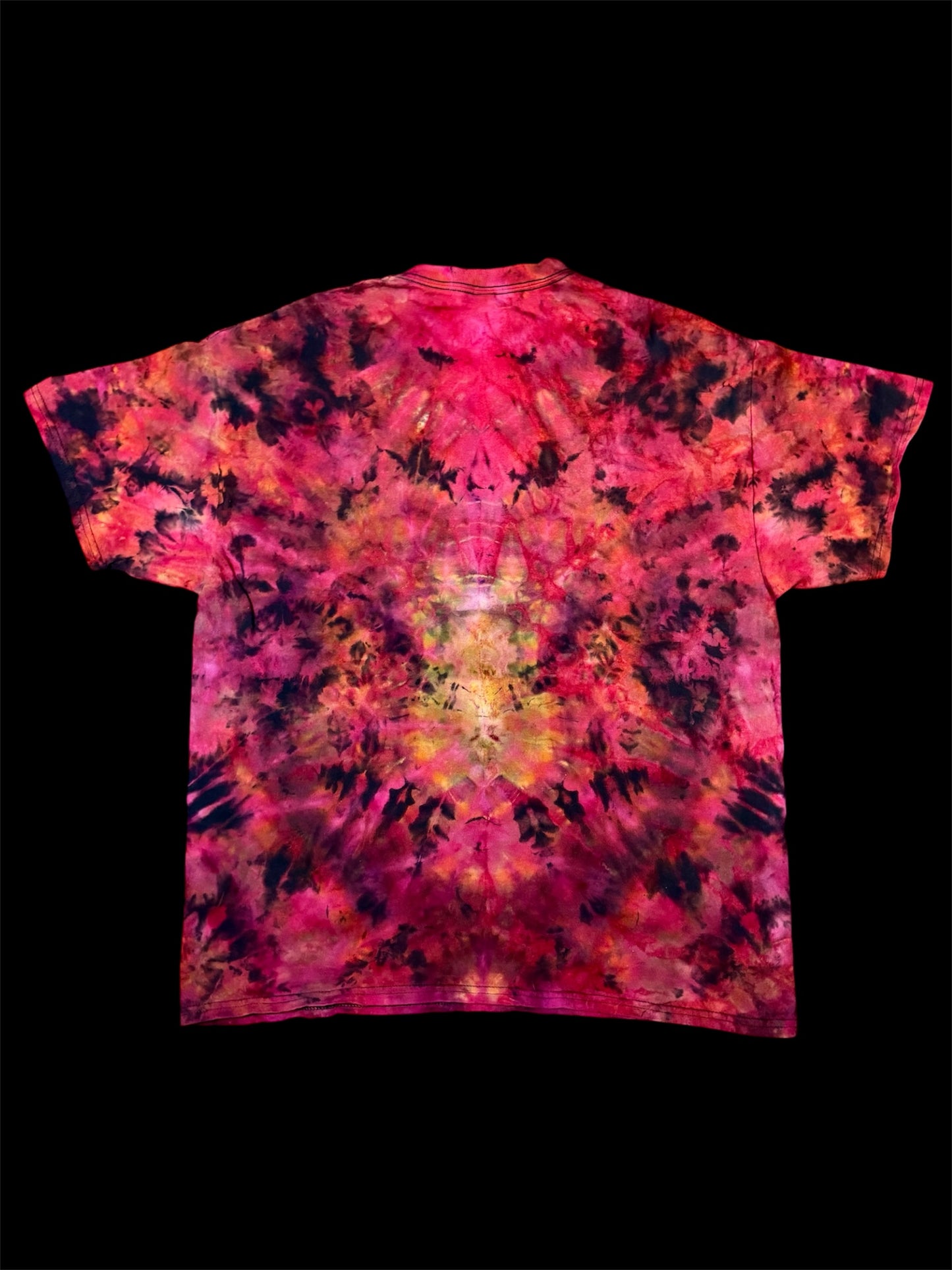 XL Bloodstone Garnet Tee