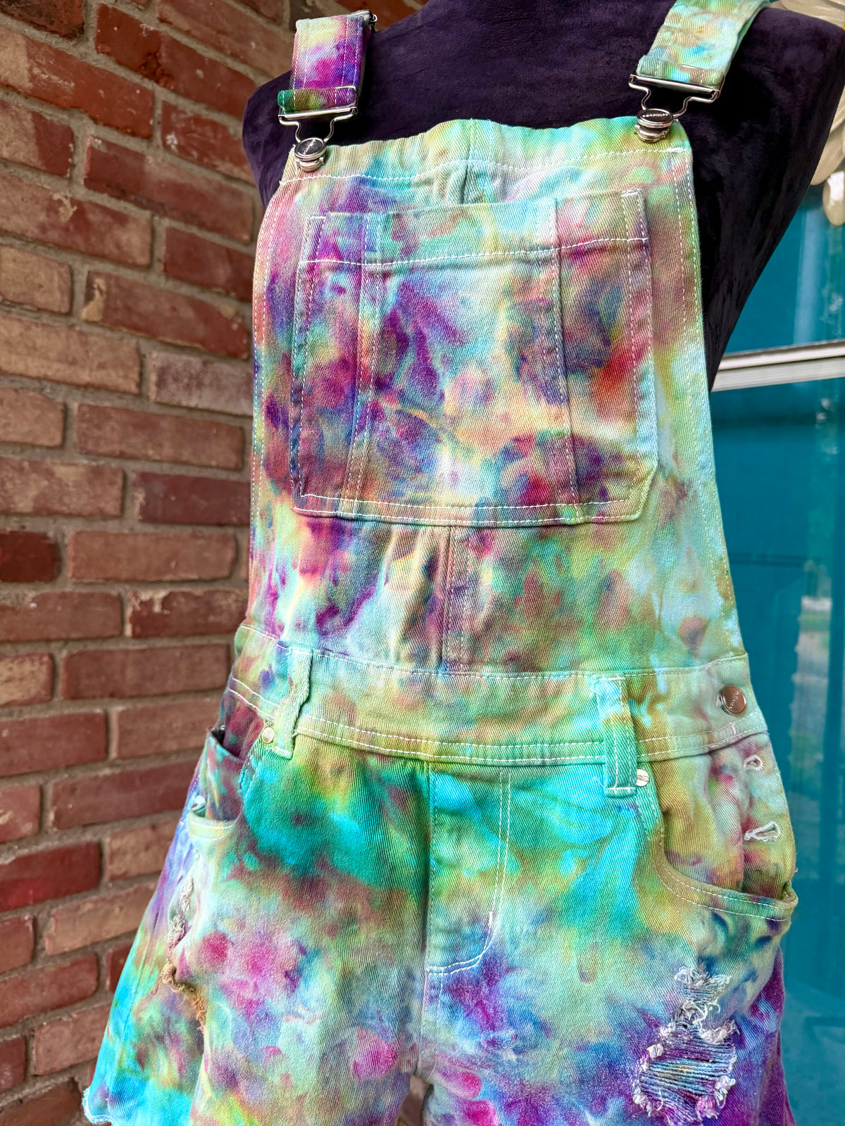 Medium/Size 11 Cosmic Kaleidoscope Shortall