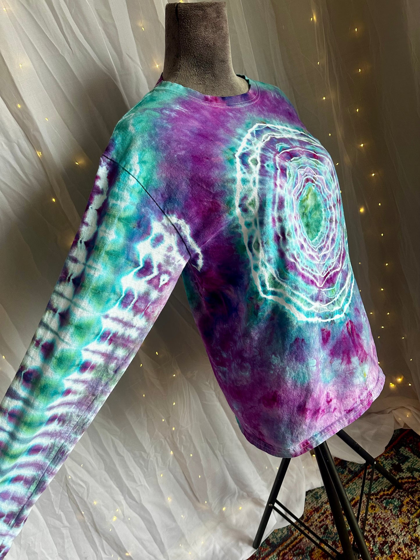 Medium Violet Vortex Long Sleeve T-shirt