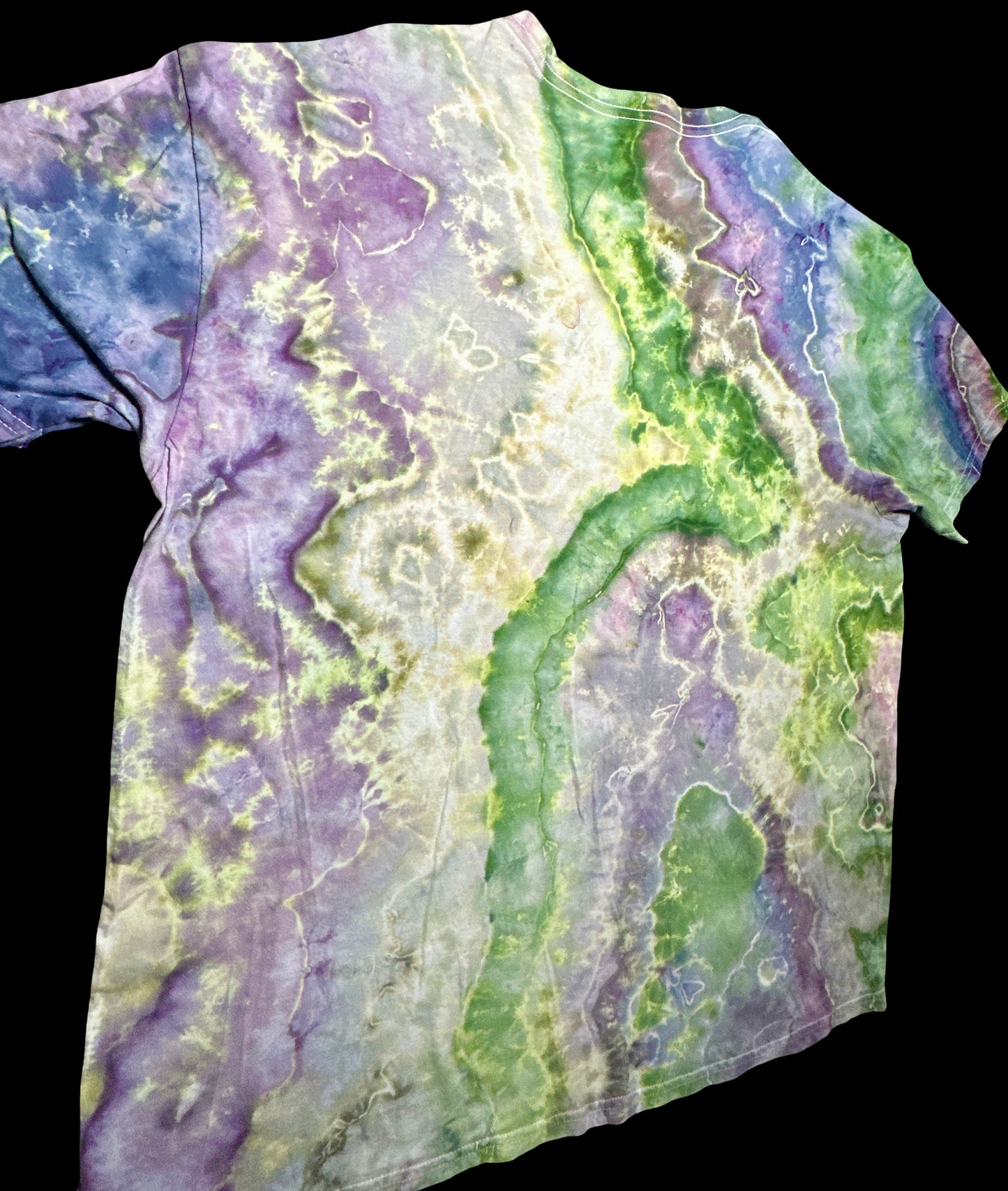 2XL Enchanted Faelight Grotto Tee