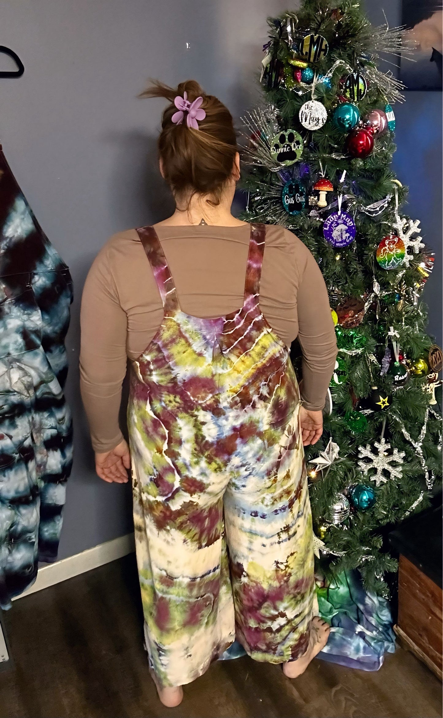 Warrior Princess Geode Tie-Dyed Bibs – XXL (US 16/18)