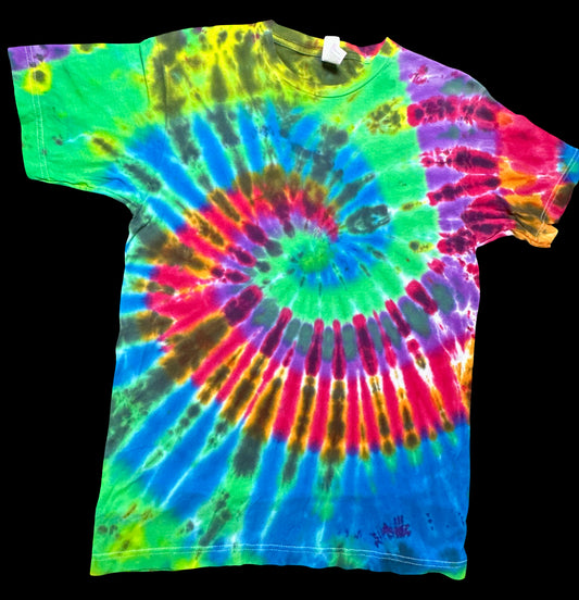 Medium Rainbow Heatwave Spiral Tee