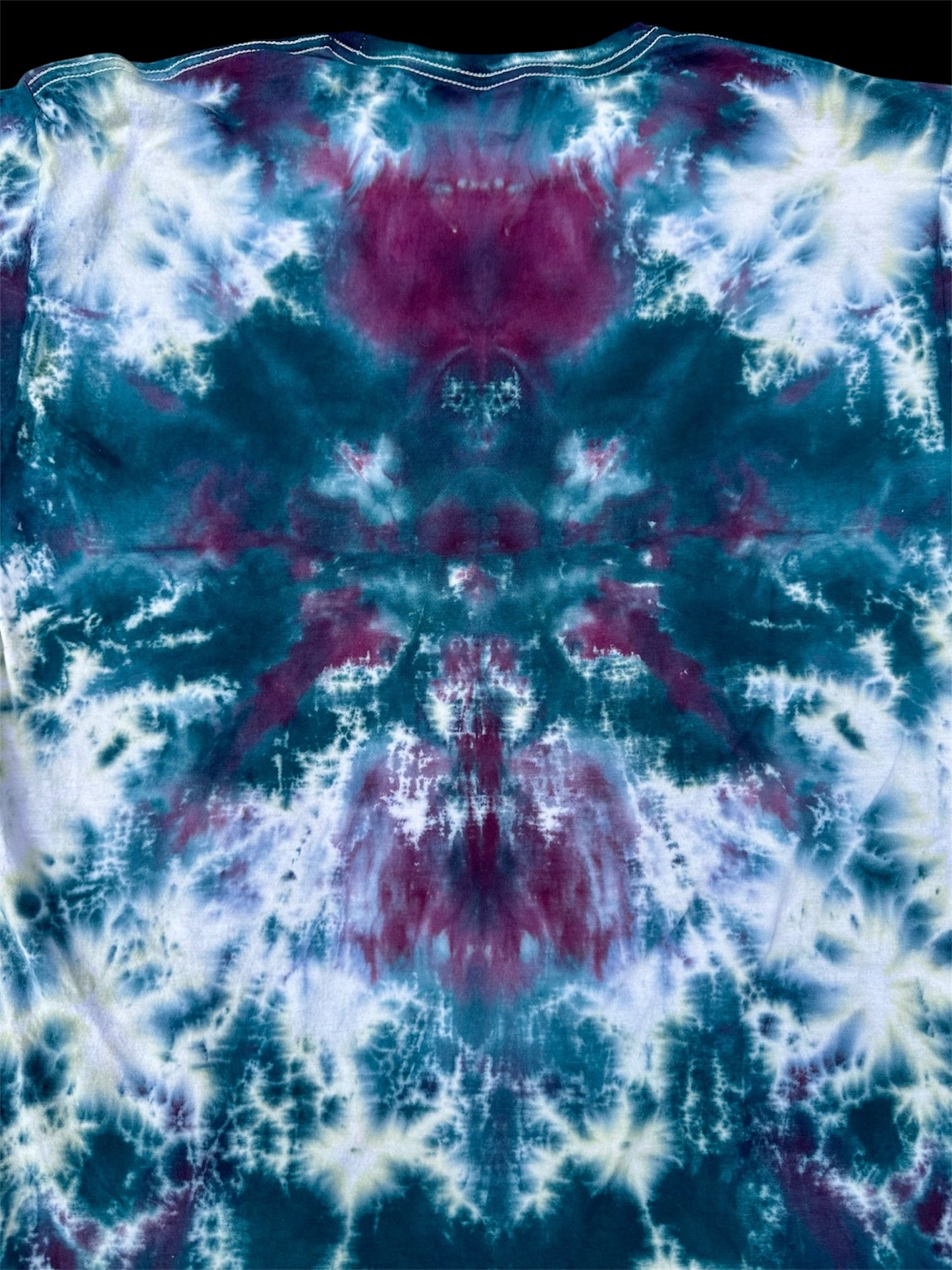 Large Phantom Embrace Tee
