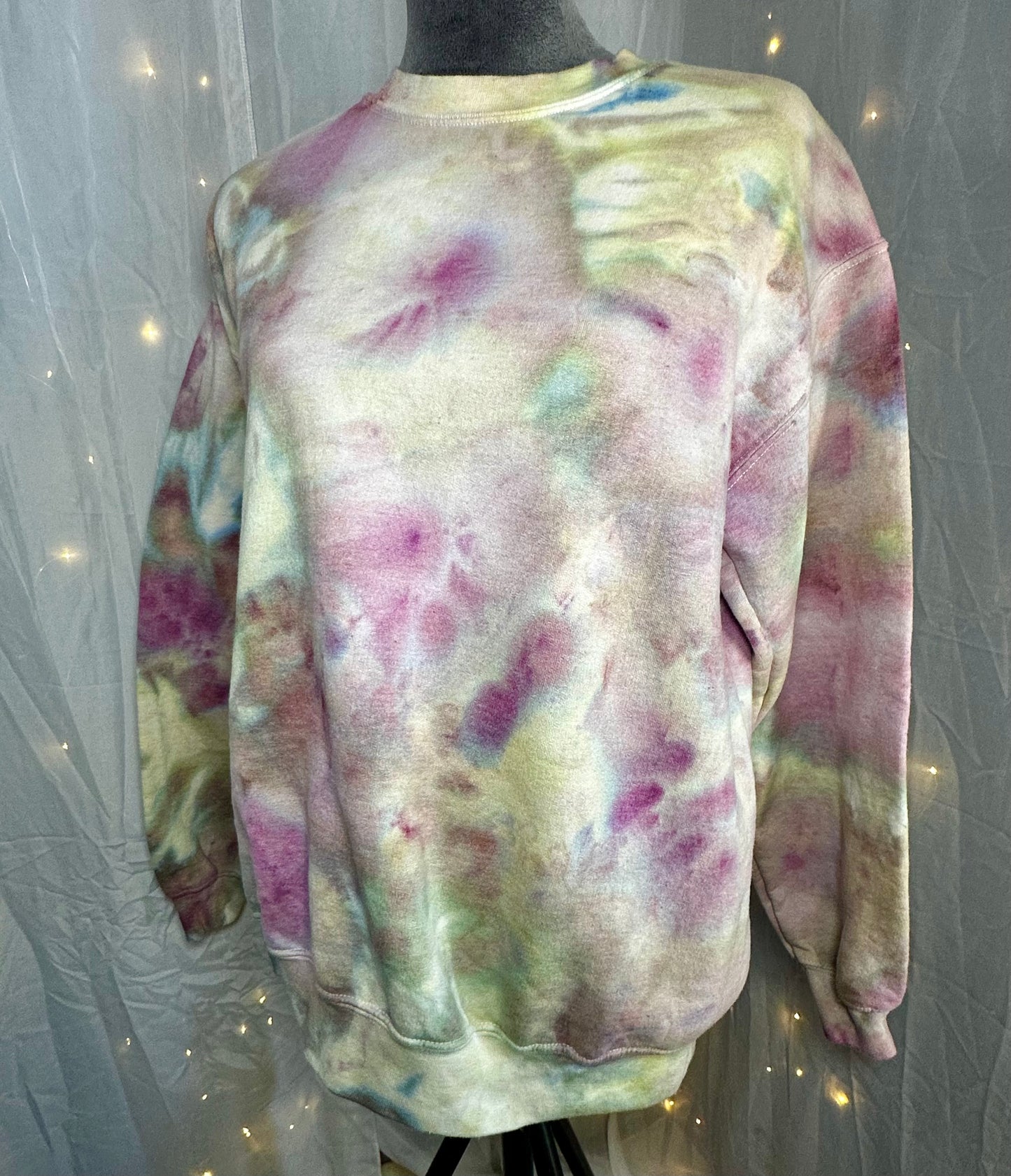 Medium Wildflower Woodland Wash Crewneck Sweatshirt
